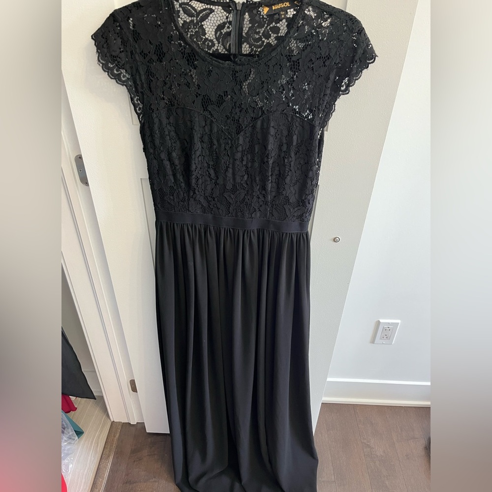 Lace long dress